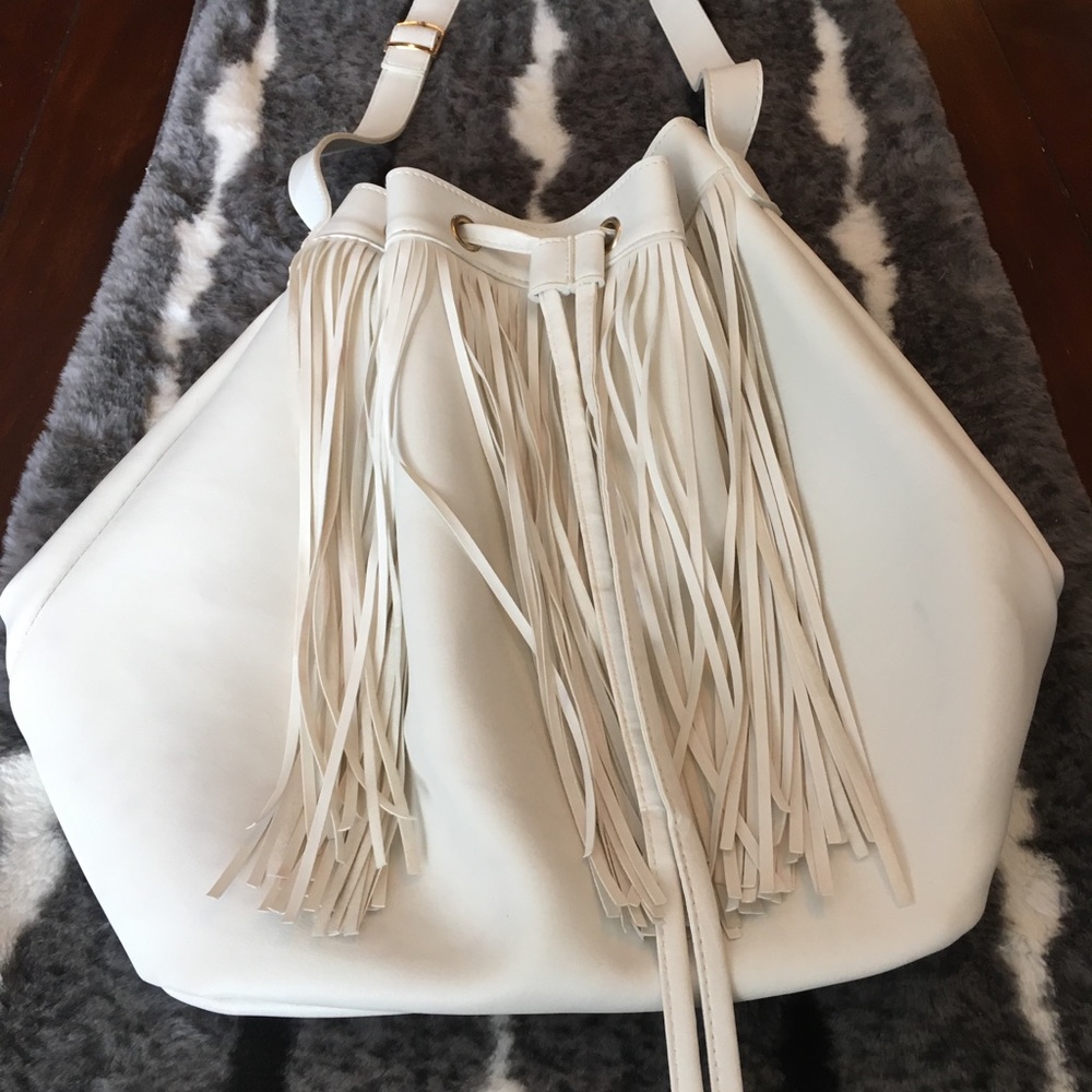 Jessica Simpson White Fringe Bucket Purse